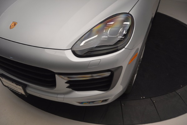 Used 2016 Porsche Cayenne Turbo for sale Sold at Bentley Greenwich in Greenwich CT 06830 14