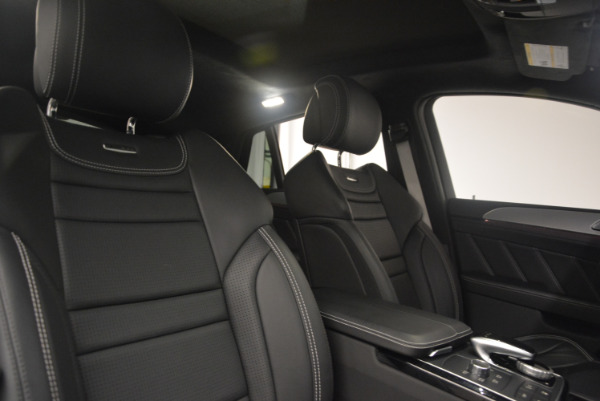 Used 2016 Mercedes-Benz AMG GLE63 S for sale Sold at Bentley Greenwich in Greenwich CT 06830 26