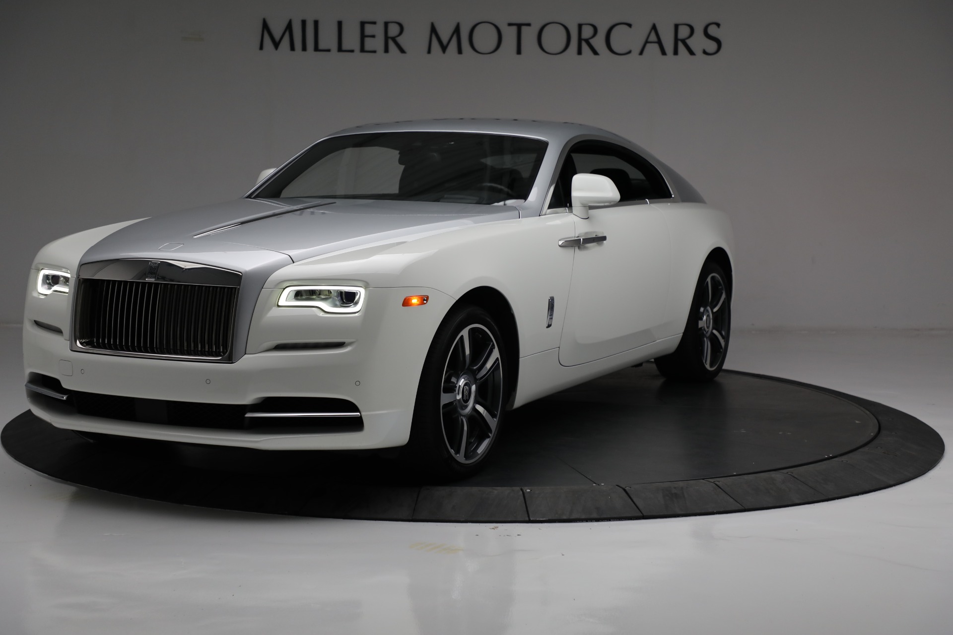 Used 2017 Rolls-Royce Wraith for sale Sold at Bentley Greenwich in Greenwich CT 06830 1