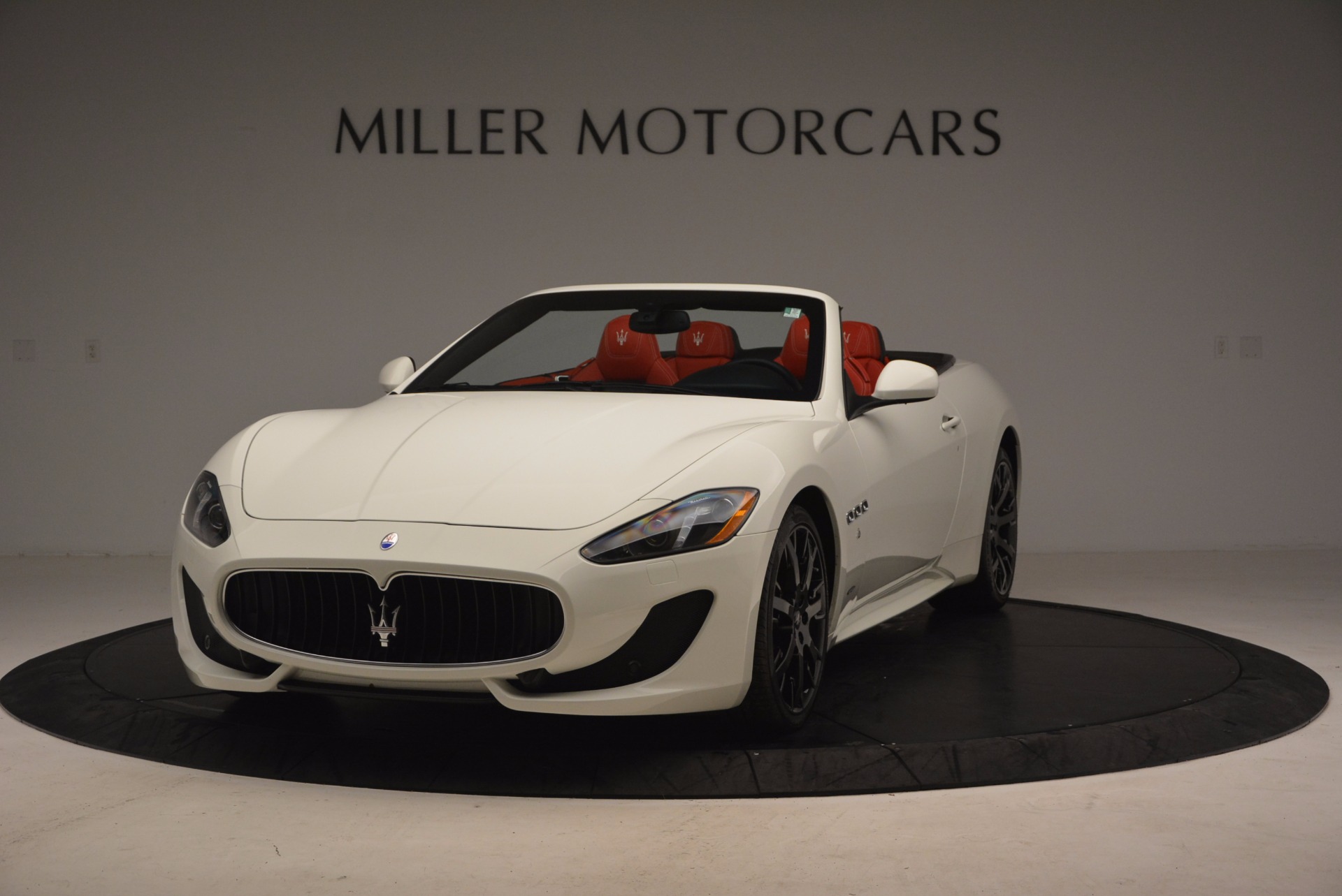 Used 2016 Maserati GranTurismo Sport for sale Sold at Bentley Greenwich in Greenwich CT 06830 1