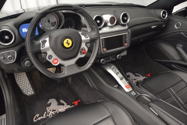 Used 2015 Ferrari California T for sale Sold at Bentley Greenwich in Greenwich CT 06830 25