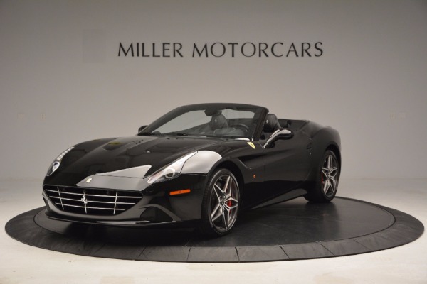 Used 2015 Ferrari California T for sale $153,900 at Bentley Greenwich in Greenwich CT 06830 1