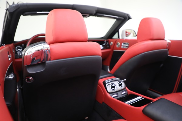 Used 2018 Rolls-Royce Dawn Black Badge for sale $289,900 at Bentley Greenwich in Greenwich CT 06830 21