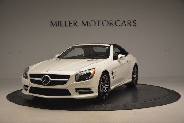 Used 2015 Mercedes Benz SL-Class SL 550 for sale Sold at Bentley Greenwich in Greenwich CT 06830 14