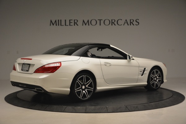 Used 2015 Mercedes Benz SL-Class SL 550 for sale Sold at Bentley Greenwich in Greenwich CT 06830 21