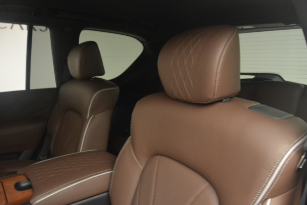 Used 2015 INFINITI QX80 Limited 4WD for sale Sold at Bentley Greenwich in Greenwich CT 06830 17