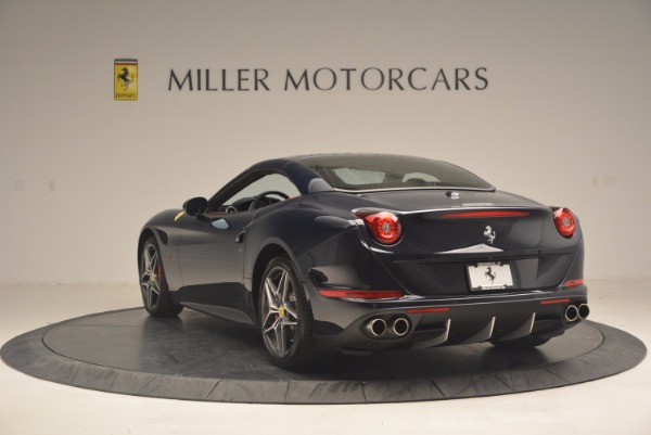 Used 2017 Ferrari California T for sale Sold at Bentley Greenwich in Greenwich CT 06830 17