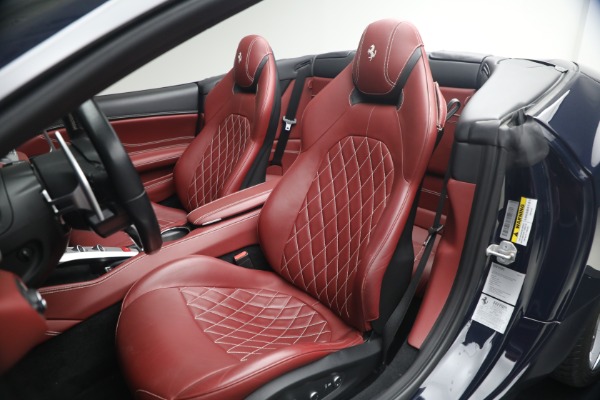 Used 2016 Ferrari California T for sale $119,900 at Bentley Greenwich in Greenwich CT 06830 15