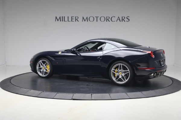Used 2016 Ferrari California T for sale $119,900 at Bentley Greenwich in Greenwich CT 06830 26
