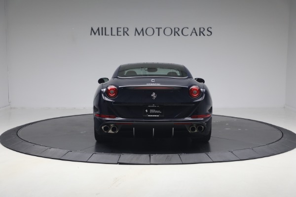 Used 2016 Ferrari California T for sale $119,900 at Bentley Greenwich in Greenwich CT 06830 28