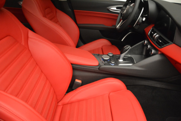 New 2017 Alfa Romeo Giulia Ti Q4 for sale Sold at Bentley Greenwich in Greenwich CT 06830 20