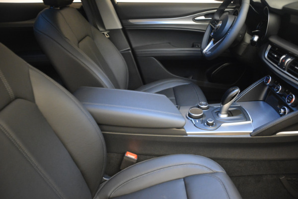 New 2018 Alfa Romeo Stelvio Q4 for sale Sold at Bentley Greenwich in Greenwich CT 06830 21
