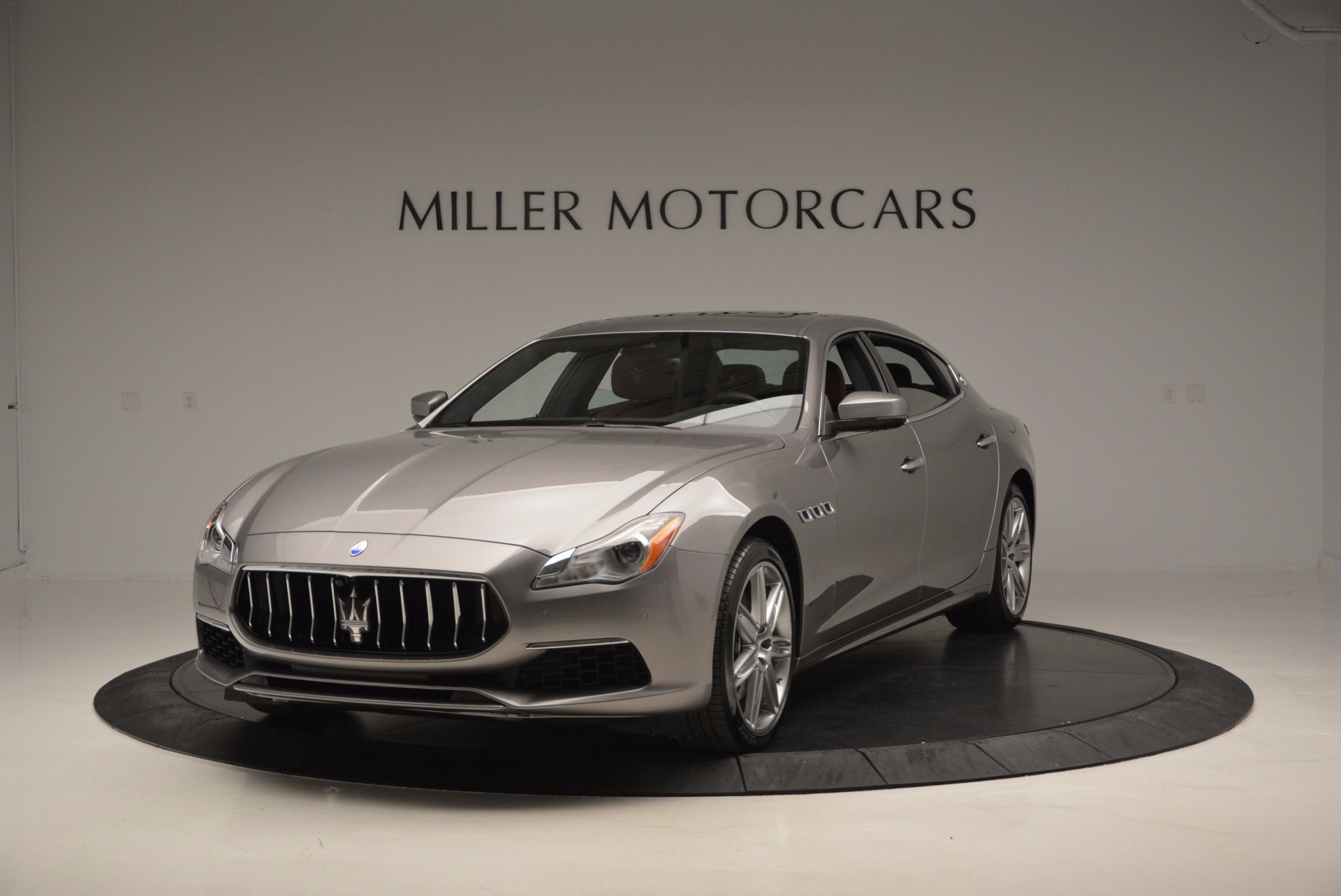 New 2017 Maserati Quattroporte S Q4 GranLusso for sale Sold at Bentley Greenwich in Greenwich CT 06830 1