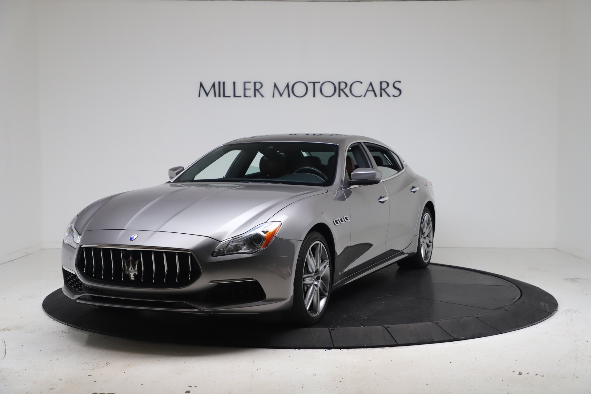 Used 2017 Maserati Quattroporte SQ4 GranLusso/ Zegna for sale Sold at Bentley Greenwich in Greenwich CT 06830 1