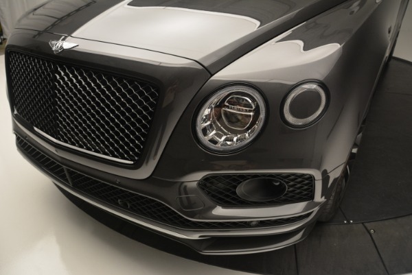 Used 2018 Bentley Bentayga W12 Signature for sale Sold at Bentley Greenwich in Greenwich CT 06830 15