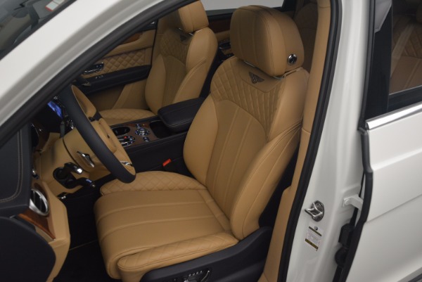 New 2018 Bentley Bentayga W12 Signature for sale Sold at Bentley Greenwich in Greenwich CT 06830 19