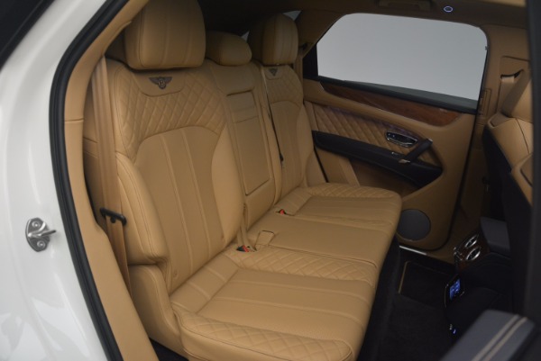 New 2018 Bentley Bentayga W12 Signature for sale Sold at Bentley Greenwich in Greenwich CT 06830 25