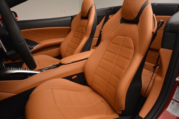 Used 2017 Ferrari California T for sale Sold at Bentley Greenwich in Greenwich CT 06830 27