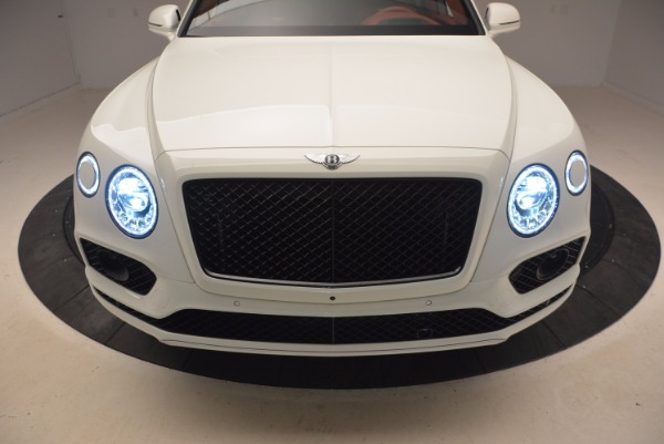 New 2018 Bentley Bentayga Onyx for sale Sold at Bentley Greenwich in Greenwich CT 06830 15