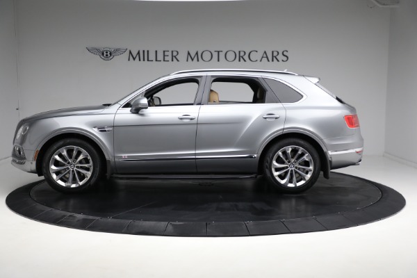 Used 2018 Bentley Bentayga W12 Signature Edition for sale Sold at Bentley Greenwich in Greenwich CT 06830 3