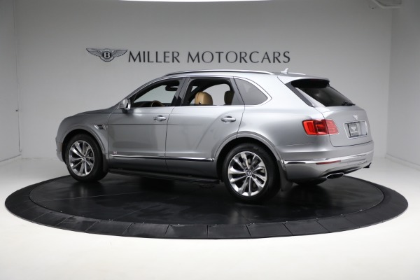 Used 2018 Bentley Bentayga W12 Signature Edition for sale Sold at Bentley Greenwich in Greenwich CT 06830 4