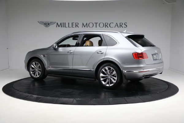 Used 2018 Bentley Bentayga W12 Signature Edition for sale Call for price at Bentley Greenwich in Greenwich CT 06830 4