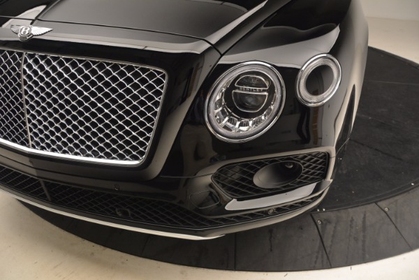 Used 2018 Bentley Bentayga Onyx Edition for sale Sold at Bentley Greenwich in Greenwich CT 06830 14