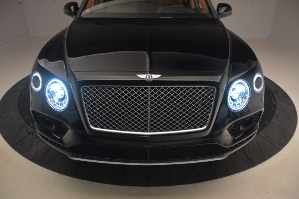 Used 2018 Bentley Bentayga Onyx Edition for sale Sold at Bentley Greenwich in Greenwich CT 06830 16