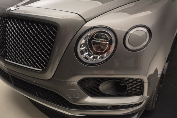 New 2018 Bentley Bentayga Black Edition for sale Sold at Bentley Greenwich in Greenwich CT 06830 17