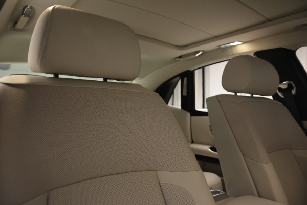 Used 2010 Rolls-Royce Ghost for sale Sold at Bentley Greenwich in Greenwich CT 06830 16