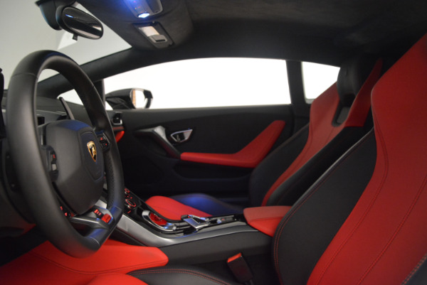 Used 2015 Lamborghini Huracan LP 610-4 for sale Sold at Bentley Greenwich in Greenwich CT 06830 21