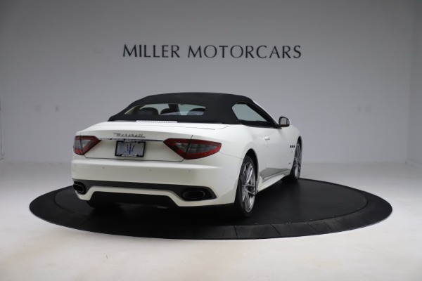 Used 2017 Maserati GranTurismo Convertible Sport for sale Sold at Bentley Greenwich in Greenwich CT 06830 18