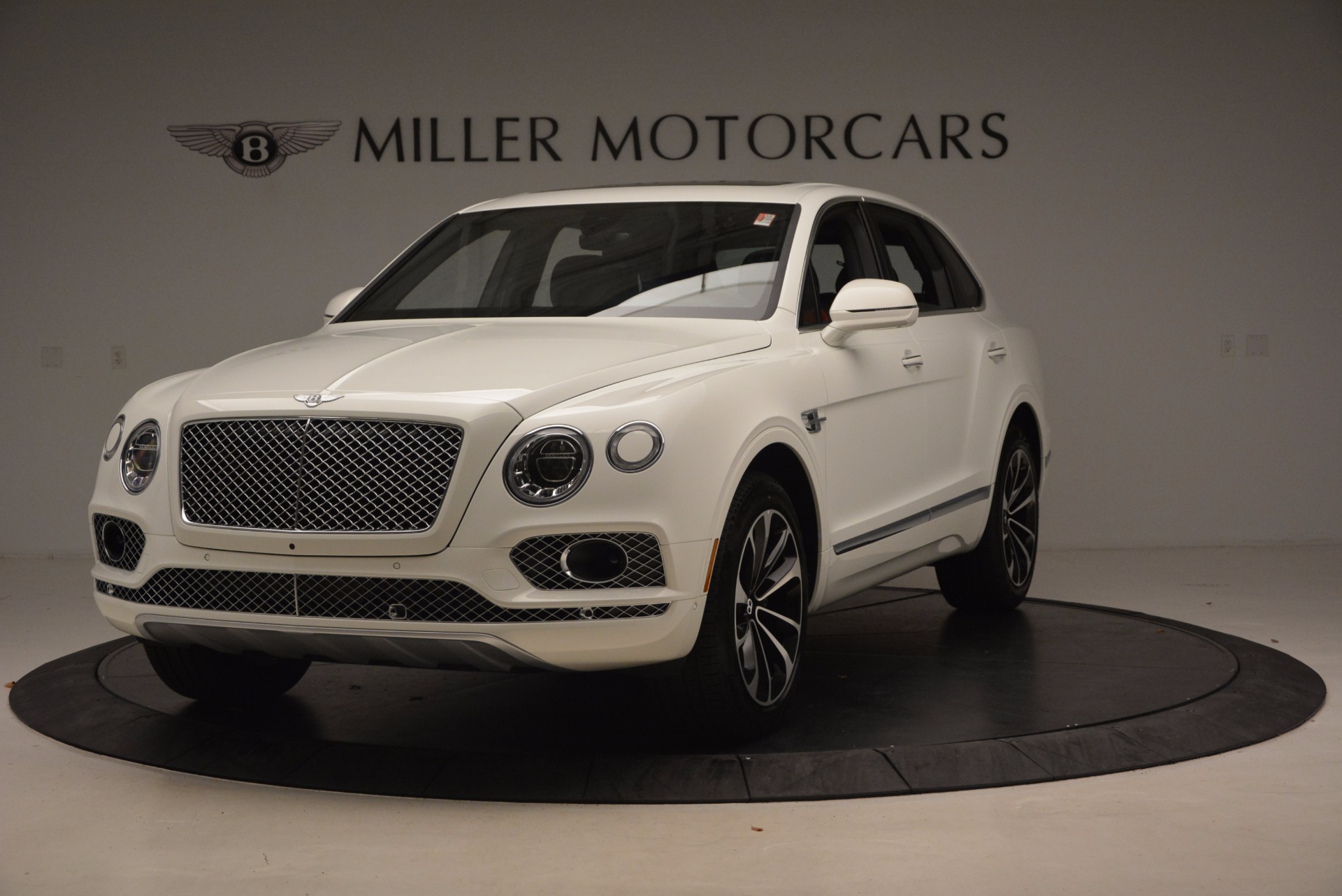 Used 2018 Bentley Bentayga Onyx Edition for sale Sold at Bentley Greenwich in Greenwich CT 06830 1