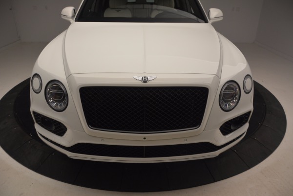 Used 2018 Bentley Bentayga Onyx for sale Sold at Bentley Greenwich in Greenwich CT 06830 13