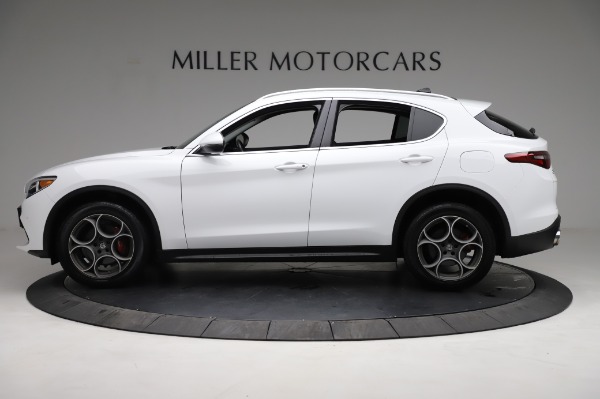 Used 2018 Alfa Romeo Stelvio Q4 for sale Sold at Bentley Greenwich in Greenwich CT 06830 3