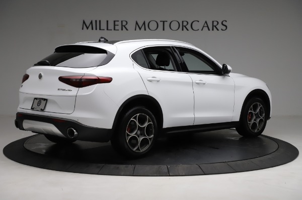 Used 2018 Alfa Romeo Stelvio Q4 for sale Sold at Bentley Greenwich in Greenwich CT 06830 9