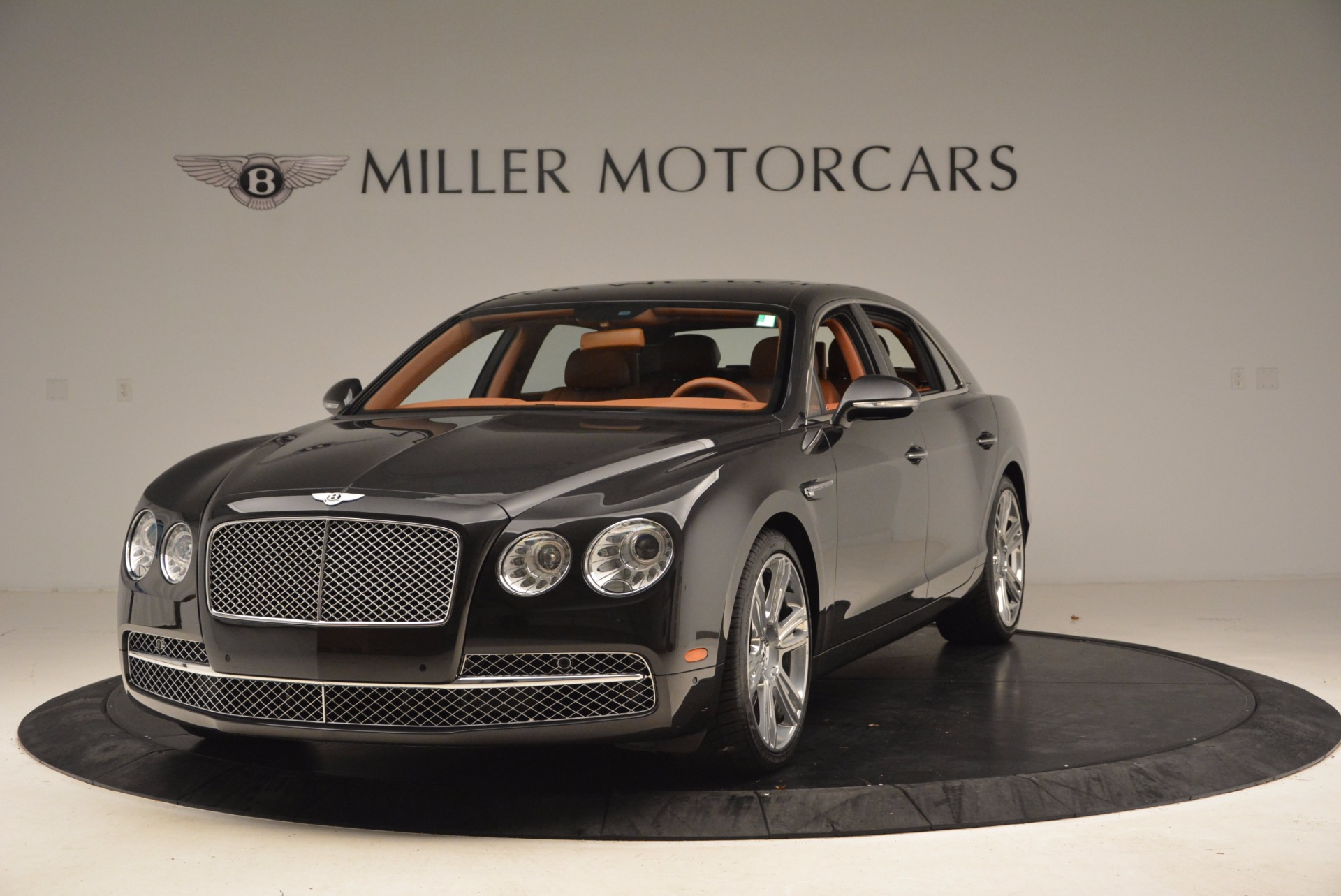 Used 2014 Bentley Flying Spur W12 for sale Sold at Bentley Greenwich in Greenwich CT 06830 1