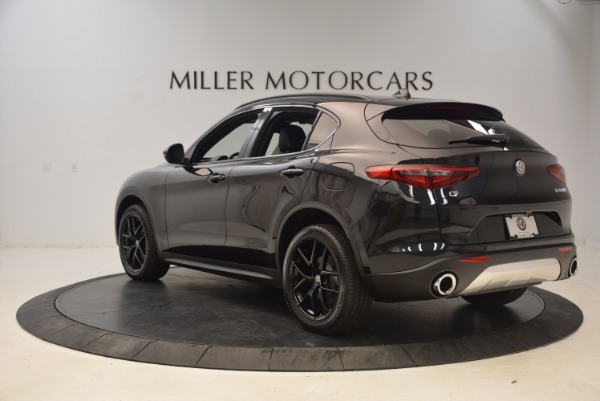 New 2018 Alfa Romeo Stelvio Ti Sport Q4 for sale Sold at Bentley Greenwich in Greenwich CT 06830 5