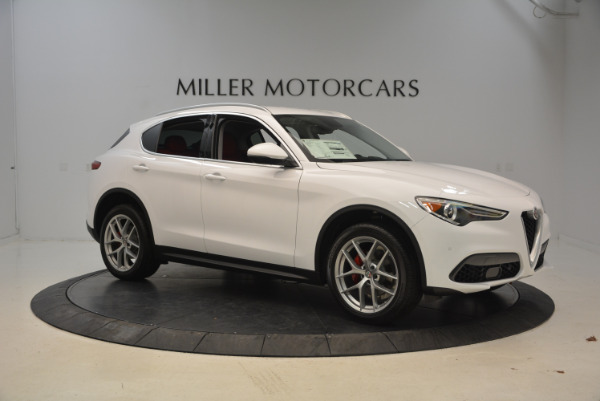 New 2018 Alfa Romeo Stelvio Q4 for sale Sold at Bentley Greenwich in Greenwich CT 06830 10