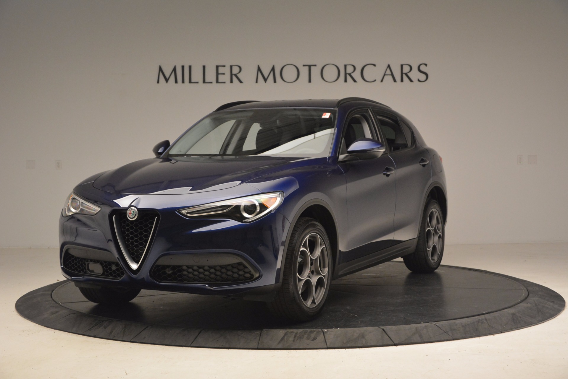 New 2018 Alfa Romeo Stelvio Sport Q4 for sale Sold at Bentley Greenwich in Greenwich CT 06830 1