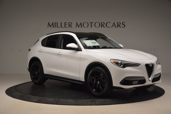 New 2018 Alfa Romeo Stelvio Sport Q4 for sale Sold at Bentley Greenwich in Greenwich CT 06830 11