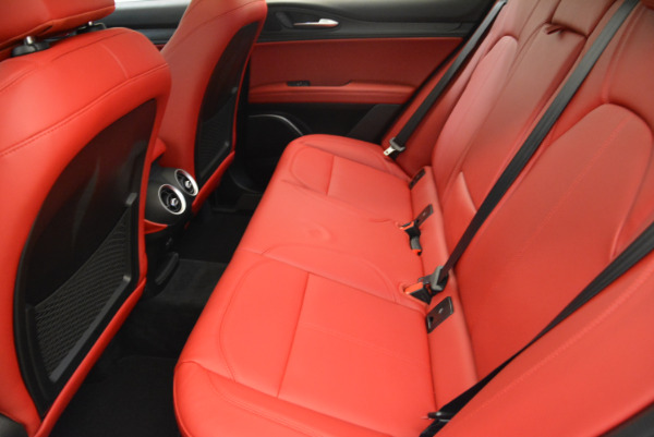 New 2018 Alfa Romeo Stelvio Q4 for sale Sold at Bentley Greenwich in Greenwich CT 06830 23
