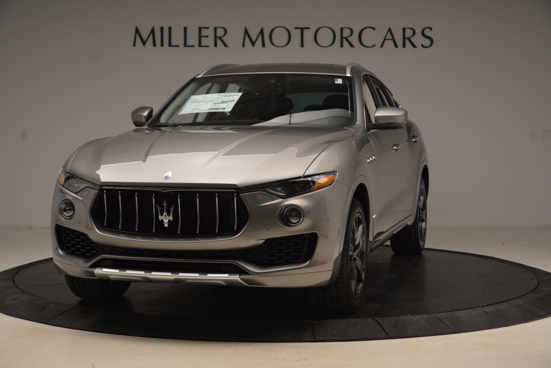 New 2018 Maserati Levante Q4 GranLusso for sale Sold at Bentley Greenwich in Greenwich CT 06830 1