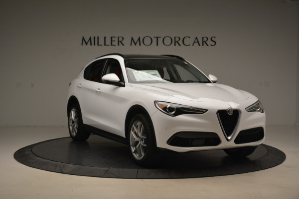 New 2018 Alfa Romeo Stelvio Sport Q4 for sale Sold at Bentley Greenwich in Greenwich CT 06830 11