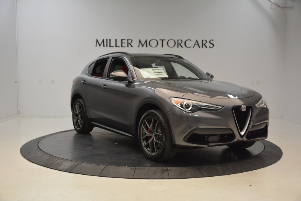 New 2018 Alfa Romeo Stelvio Ti Sport Q4 for sale Sold at Bentley Greenwich in Greenwich CT 06830 11