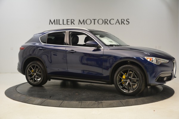 New 2018 Alfa Romeo Stelvio Sport Q4 for sale Sold at Bentley Greenwich in Greenwich CT 06830 10