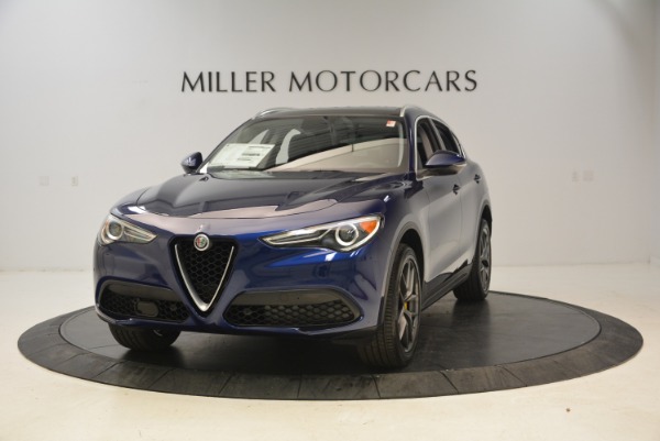 New 2018 Alfa Romeo Stelvio Sport Q4 for sale Sold at Bentley Greenwich in Greenwich CT 06830 1