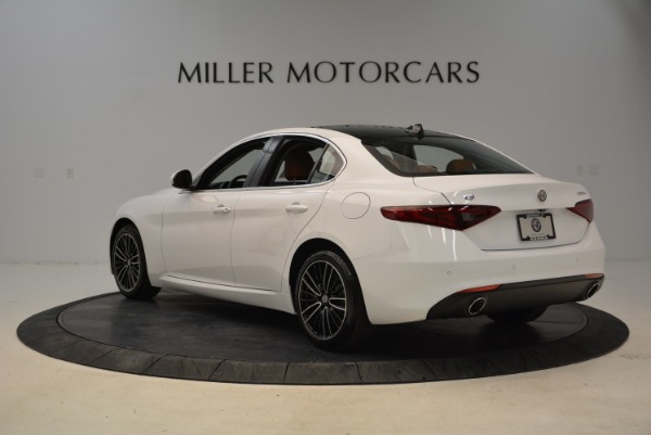 New 2018 Alfa Romeo Giulia Ti Lusso Q4 for sale Sold at Bentley Greenwich in Greenwich CT 06830 5