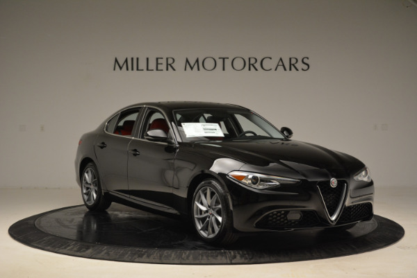 New 2018 Alfa Romeo Giulia Q4 for sale Sold at Bentley Greenwich in Greenwich CT 06830 11