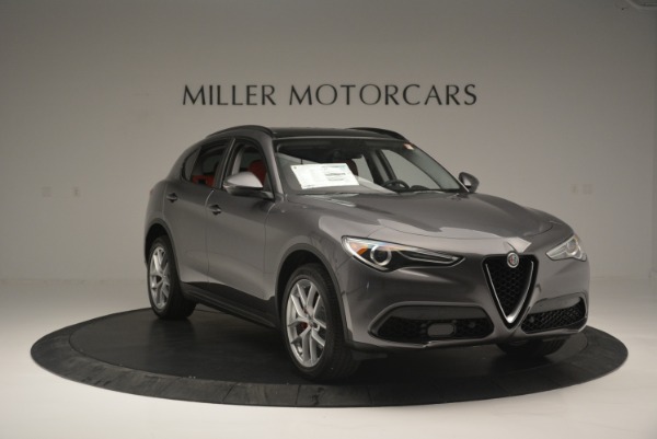 New 2018 Alfa Romeo Stelvio Sport Q4 for sale Sold at Bentley Greenwich in Greenwich CT 06830 11